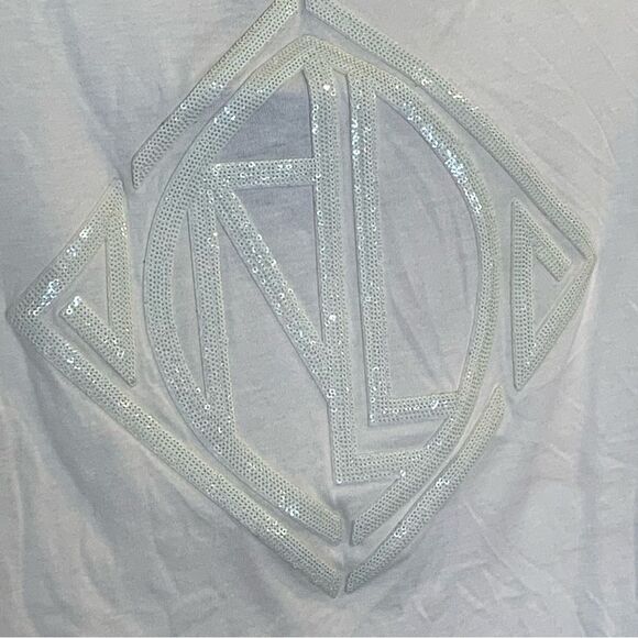 Lauren Ralph Lauren Ladies Winter Cream Sequined Logo Tee Shirt Size Medium - Picture 6 of 13